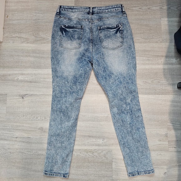 Nine Planet Women's Size 14 Acid Wash Ripped Distressed Denim Jeans - Picture 2 of 7